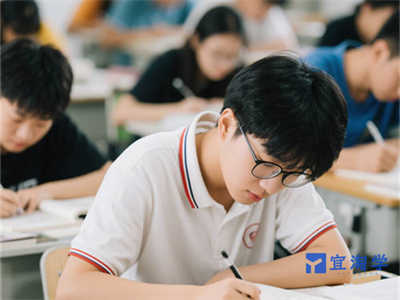 成都市初升高中考报名要满足什么条件